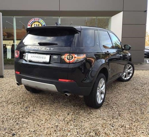 Left hand drive LANDROVER DISCOVERY SPORT  2.0 TD HSE 4x4  